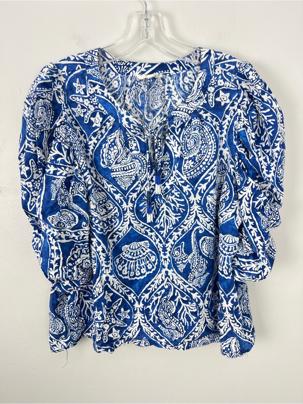 Panama Jack Linen Blend Blue and White Puff Sleeve Top Coastal Print